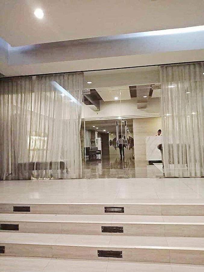 Grand Residences Studio Unit - Walking Distance To It Park Cebú Exterior foto